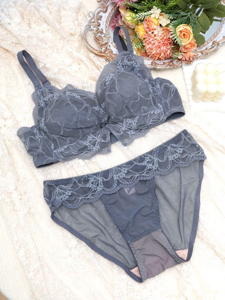【ノンワイヤー盛れる】下厚パッド 大人っぽい総レースブラ&ショーツ