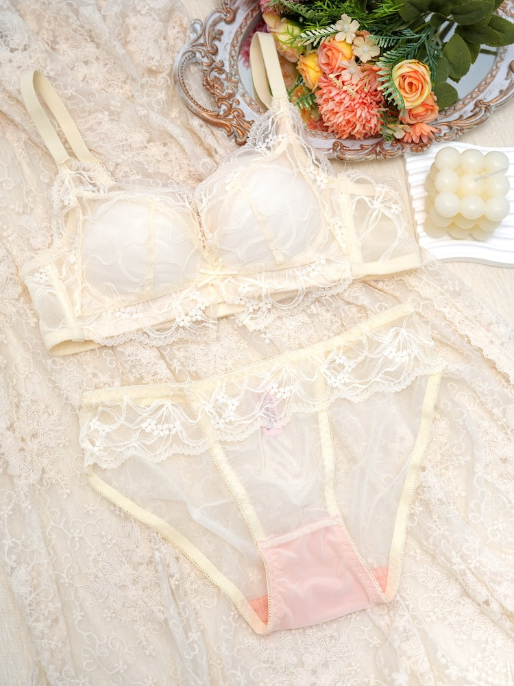 【ノンワイヤー盛れる】下厚パッド 大人っぽい総レースブラ&ショーツ