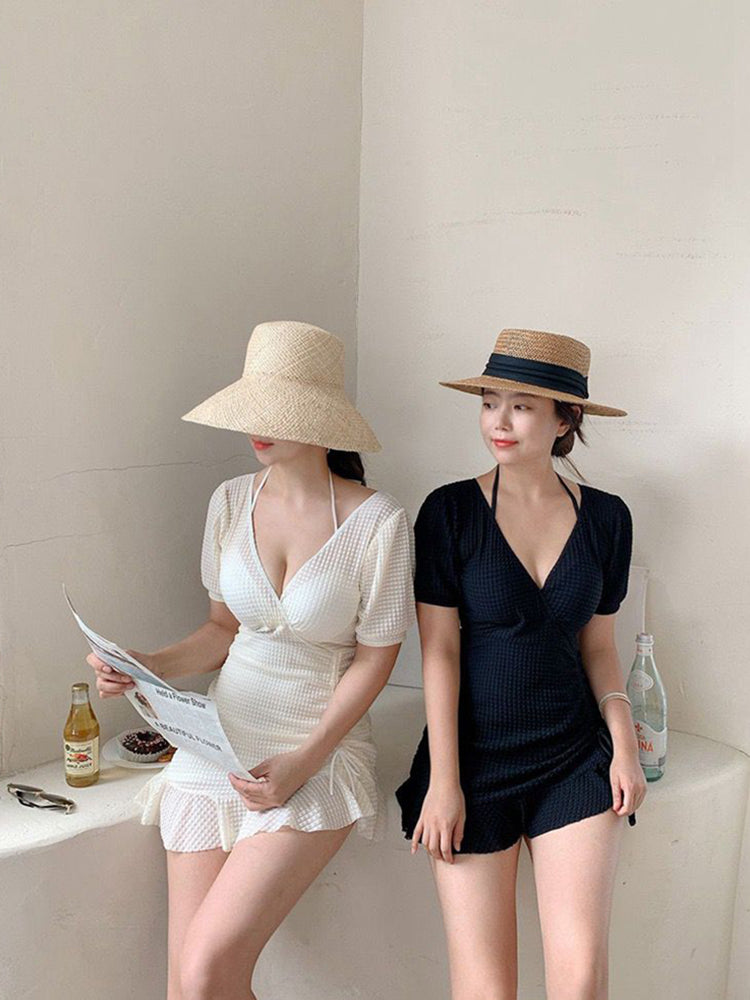 【ワイヤー入り】シンプルデザイン シアワンピース付き水着