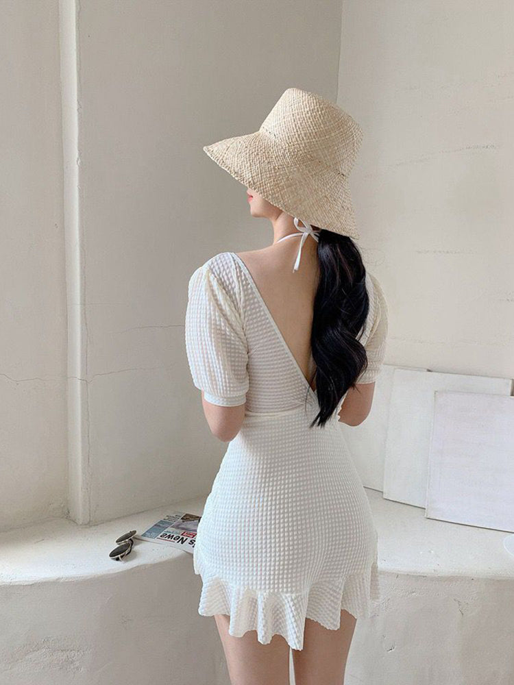 【ワイヤー入り】シンプルデザイン シアワンピース付き水着