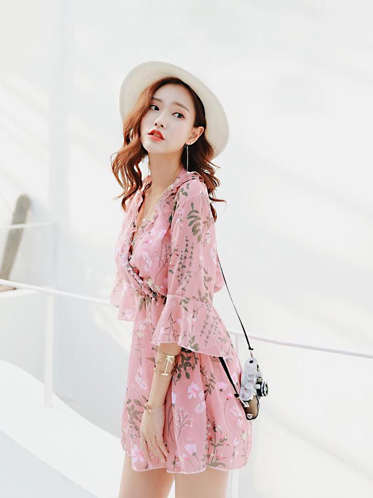 【ワイヤー入り】ホルダネックタイプ 花柄水着3点セット