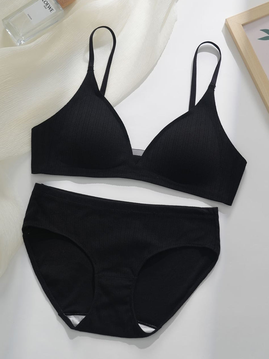 【Natural Fit】ノンワイヤーブラ＆ショーツ