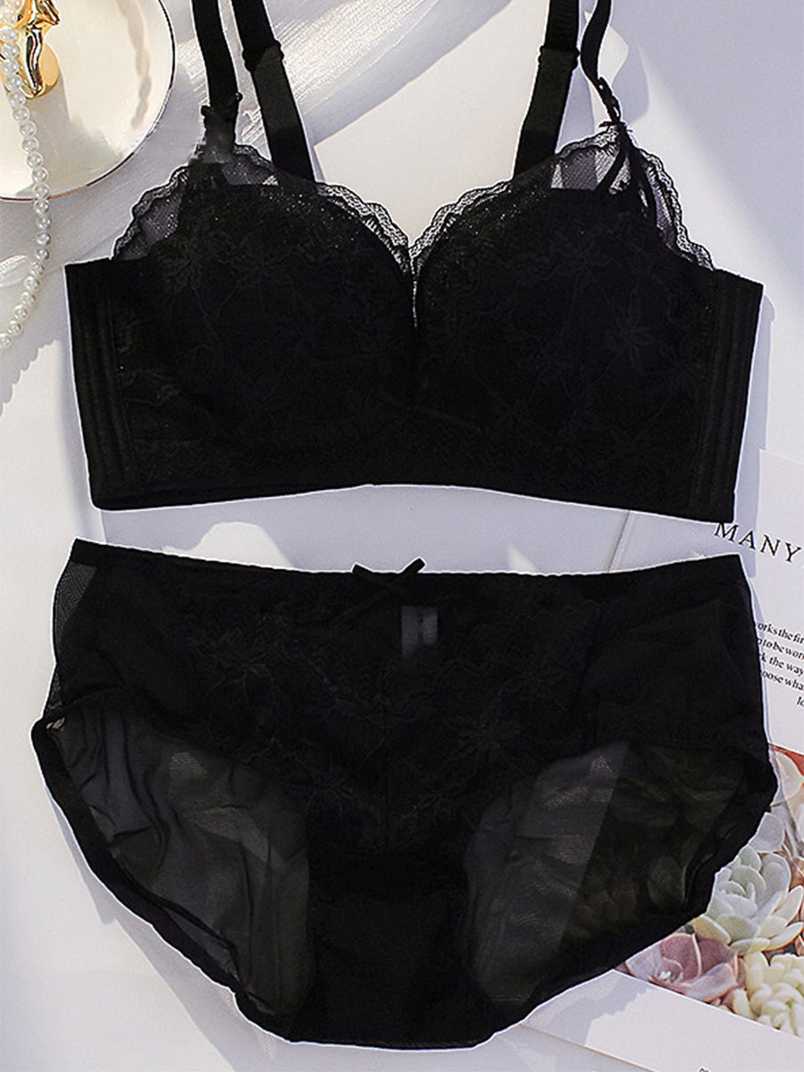 【Shape Fit】総レース ノンワイヤー ふっくら美胸ブラ
